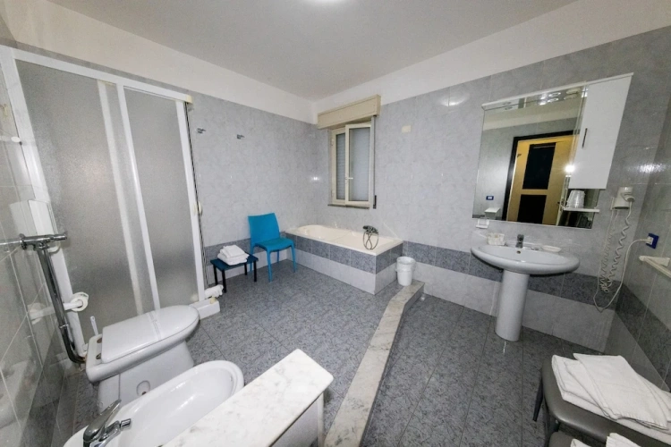 1 Bedroom Standard Triple room with balcony