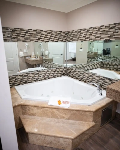 Luxury Double Suite
