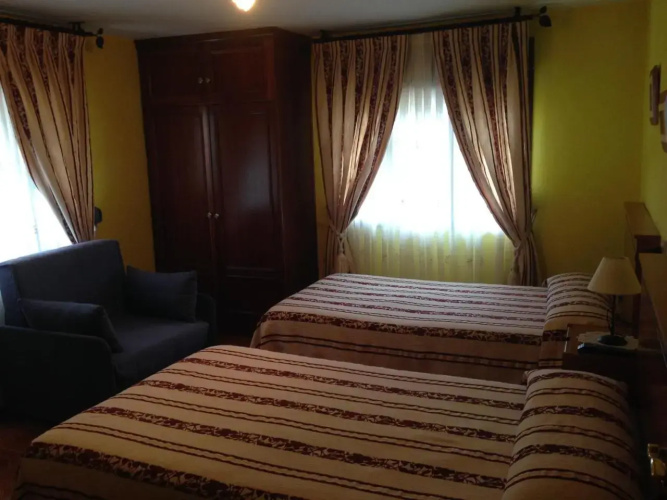 Hostal la Plaza