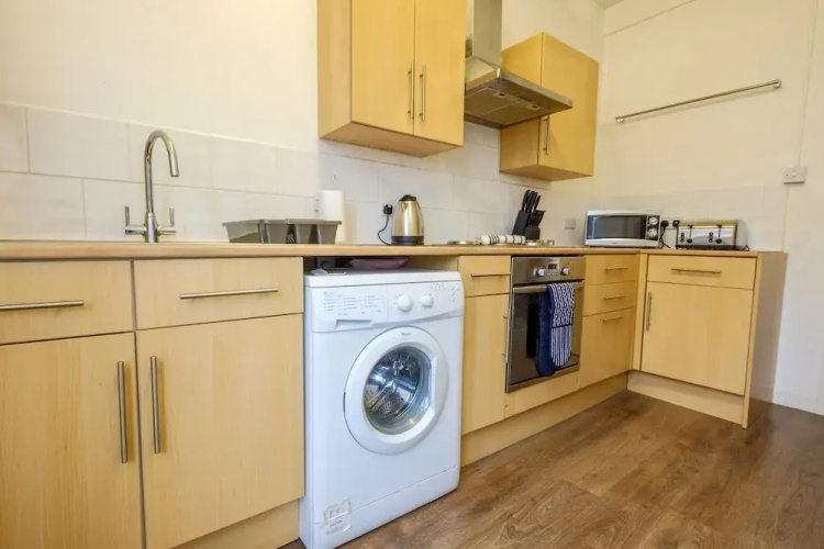 City Road Apartment