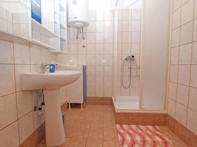 Apartment 1210