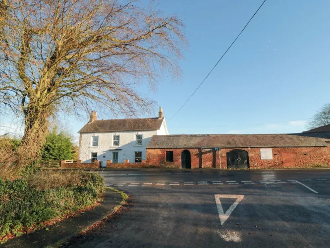 Manor Farmhouse