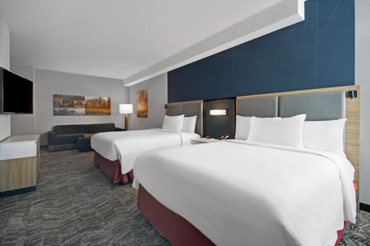 Quadruple Suite