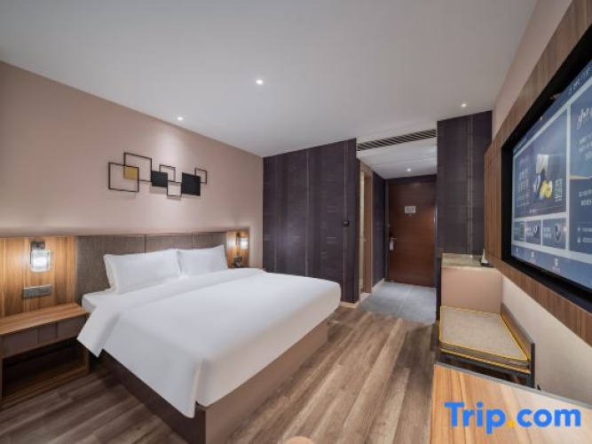 Standard Double room with view