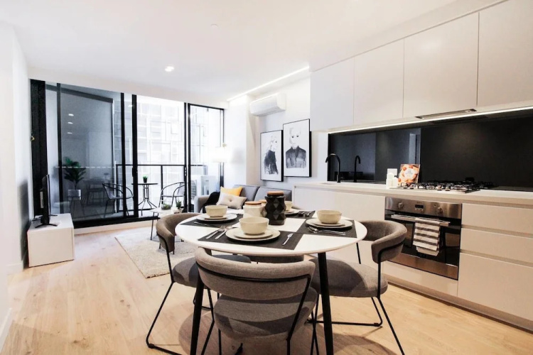 Apartment with Skyline View