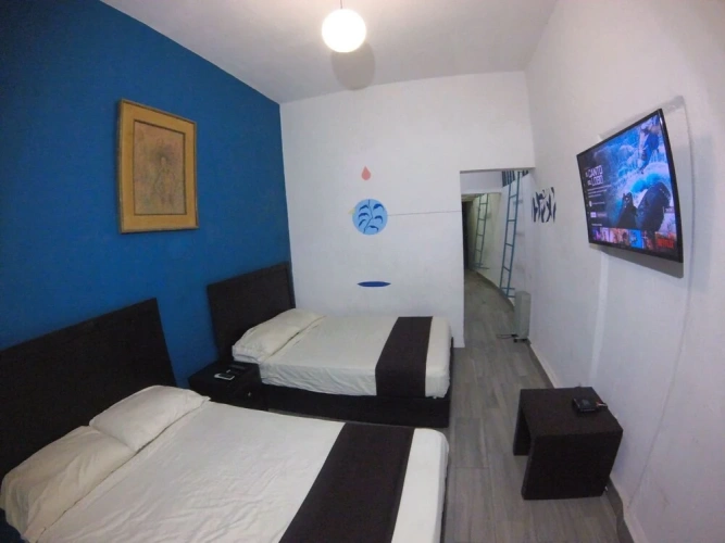 Standard Triple room
