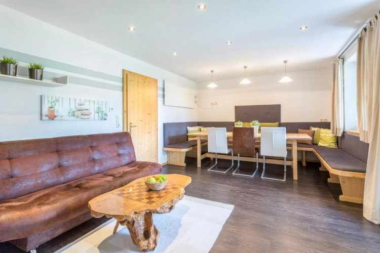 Active Chalet