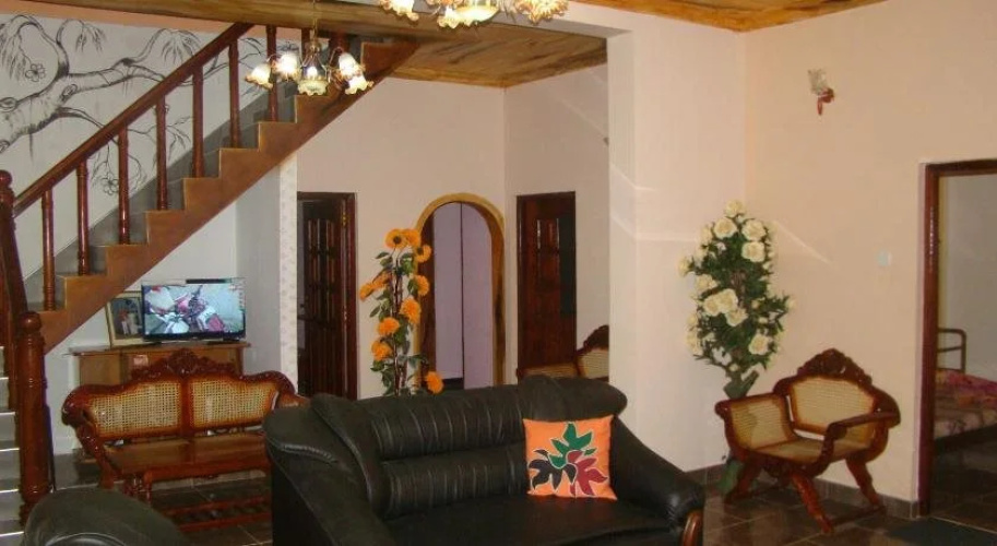 New Edison Hotel