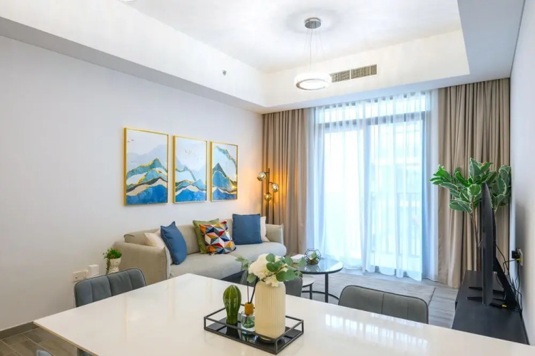 2 Beds in JVC-Belgravia Square