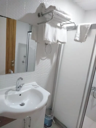 Standard Triple room with balcony