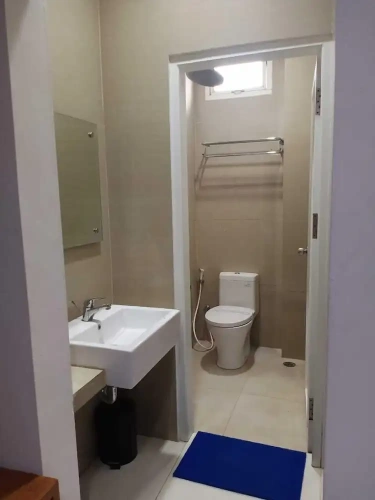 3 Bedrooms Standard Triple Family room with city view