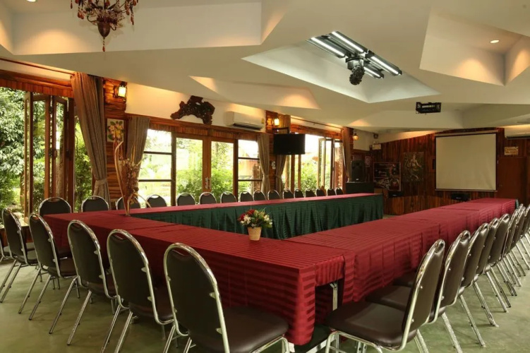 Finderland Resort