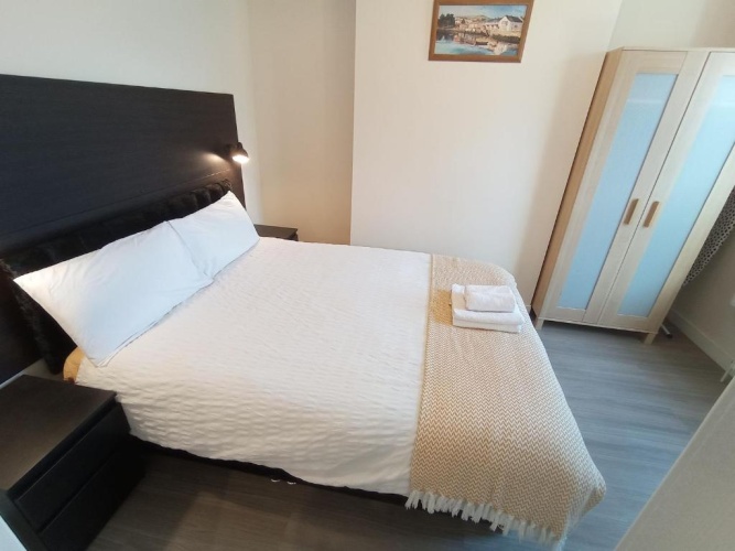 1 Bedroom Double Apartment