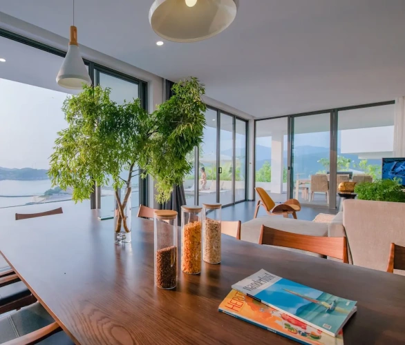 5 Bedrooms Luxury Villa with ocean view