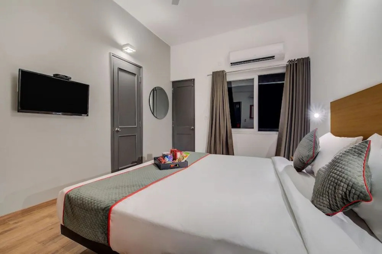OYO Townhouse 073 Swargate