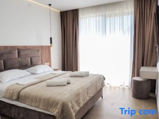4 Bedrooms Deluxe Villa