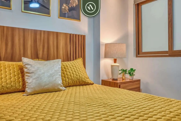 Oceanview 2 BR Condo - Luxury - Rooftop Pool