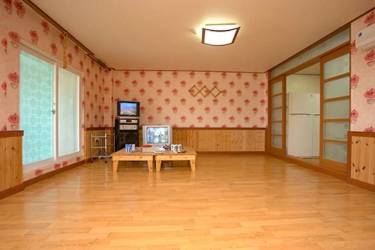 Taean Firenze Pension