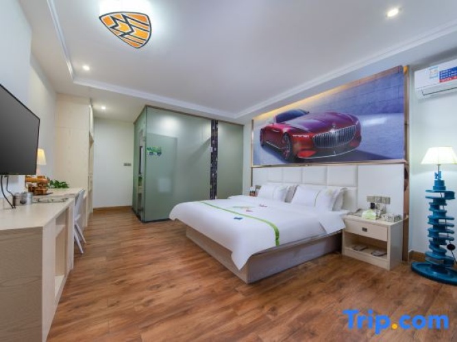 Double Suite