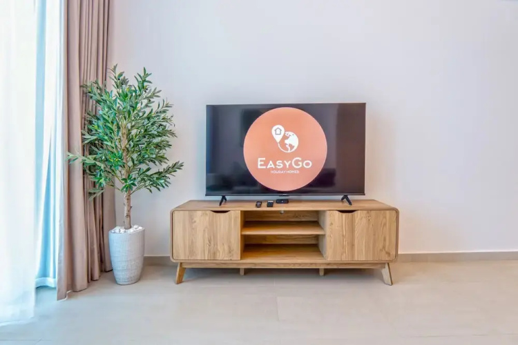 Easygo- Sky High 1bdr Downtown Views 03