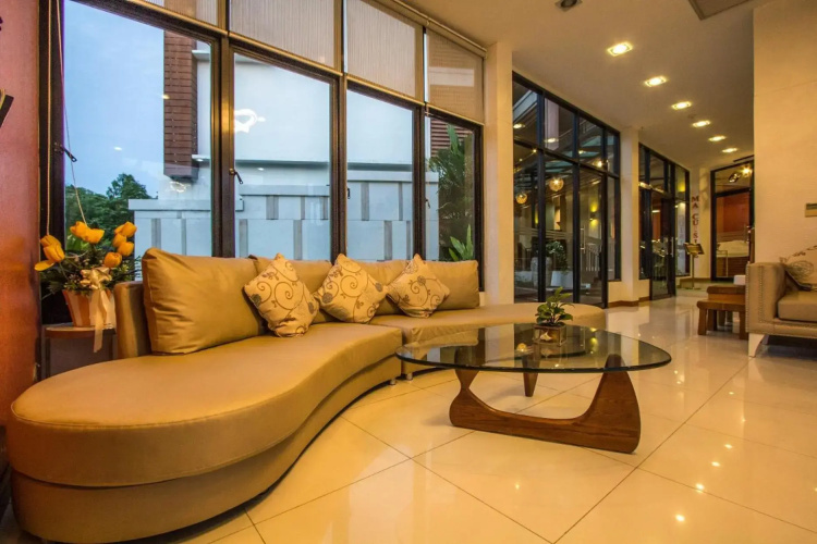 Mamaison hotel