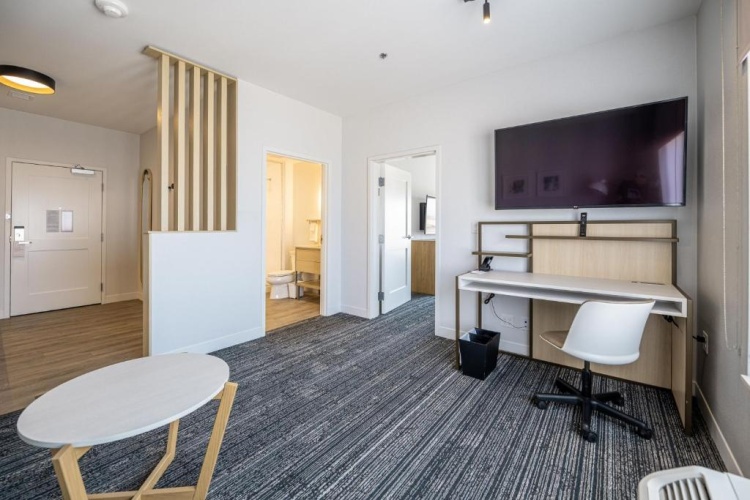1 Bedroom Double Suite
