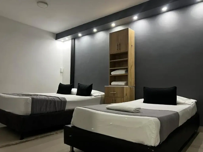 Standard Triple room