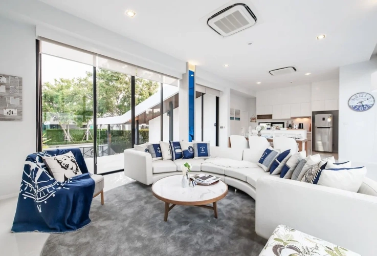 3 Bedrooms Villa