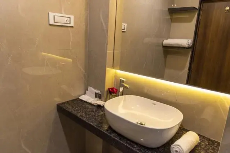 Hotel Pratham