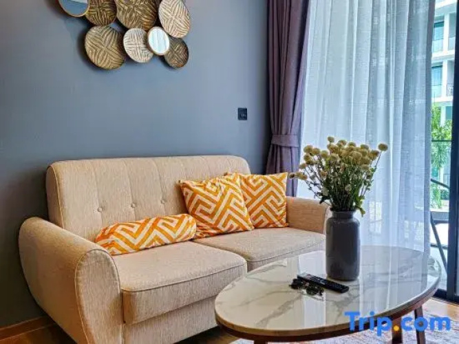 2 BDR in  Hotel. Rawai Beach.