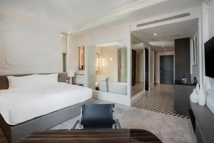 Premier Double Suite