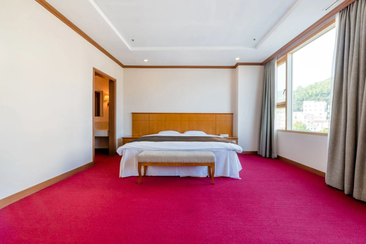 Hotel Homefourest