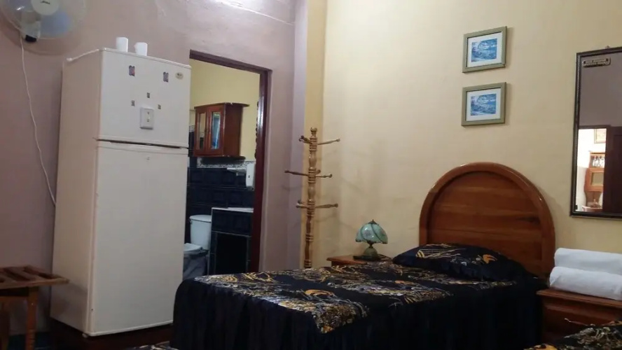 Hostal Hilda J YP