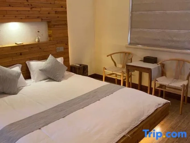 1 Bedroom Comfort room