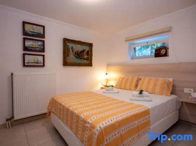 Deluxe Double Apartment
