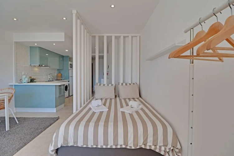 1 Bedroom Apartment with balcony
