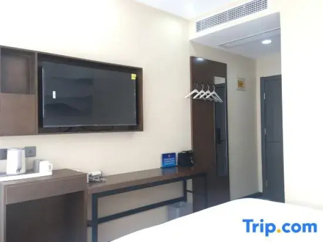 Yihe Express Hotel (Beijing Tsinghua Changyi Hospital Branch)