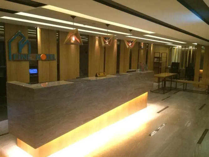 Fine Hotel