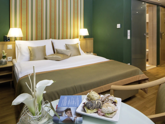 Austria Trend Hotel Ananas