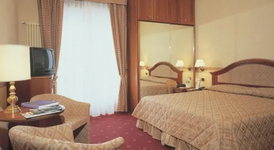 Hotel Plaza Cattoni