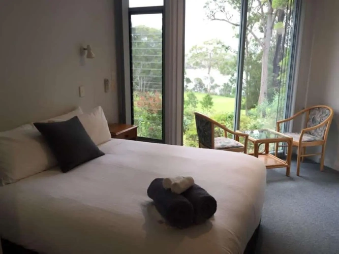 Standard Double room with river view