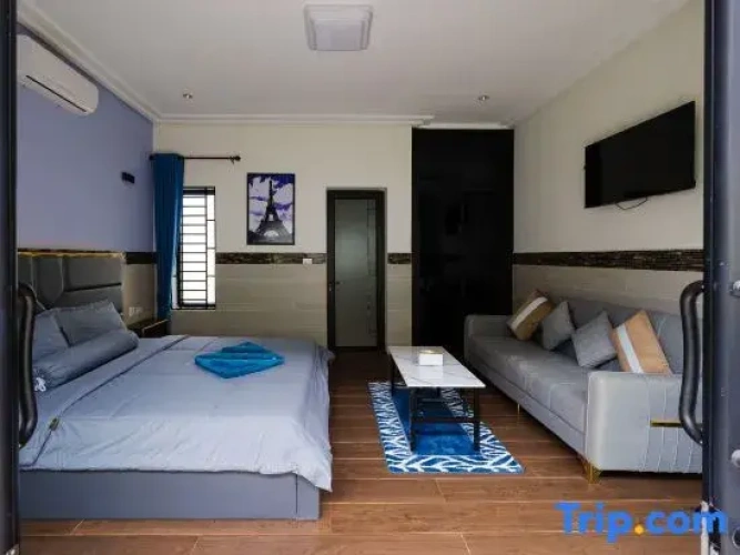 Deluxe Bungalow