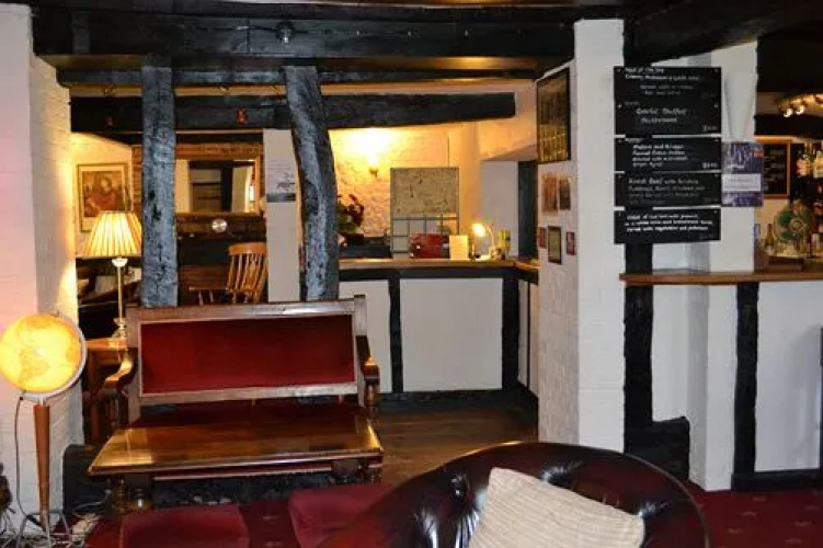 Six Bells Inn