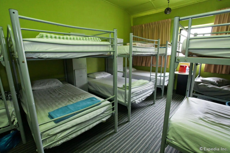 Moni Gallery Hostel