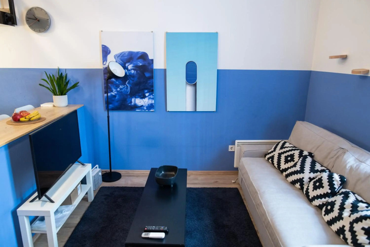 Cosy Studio In Central Party District.