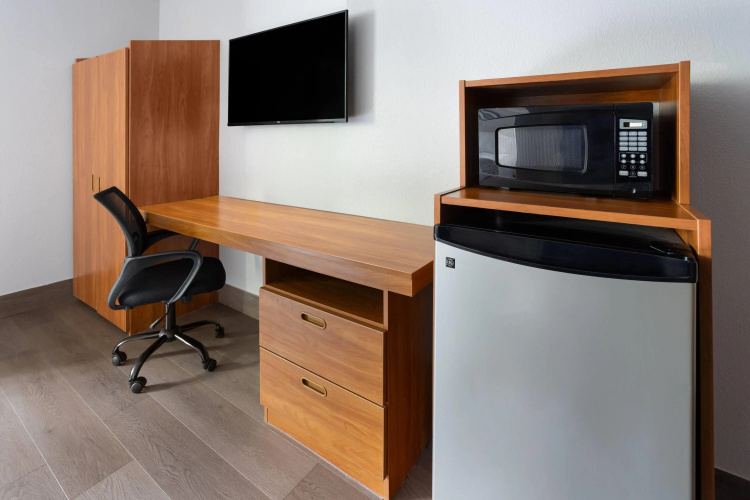 Microtel Inn by Wyndham Albany Airport photo 17