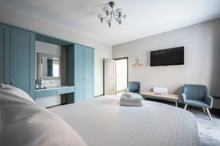 Pairc House Hotel