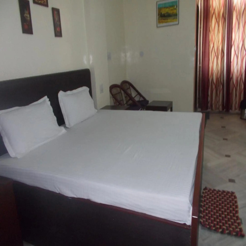 Rudraksh Guest House
