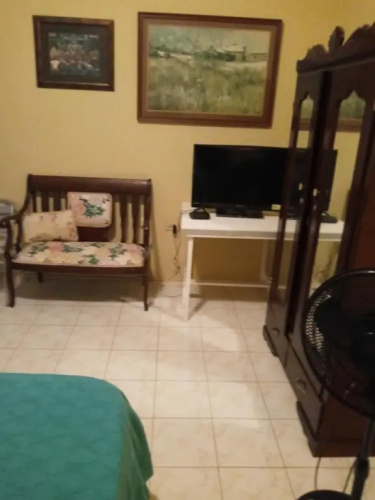 Royal Villa 360