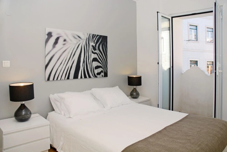 Castelo Apartments by linc